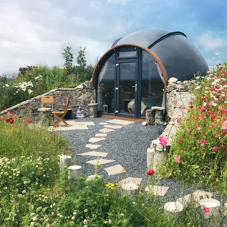 Hilltop Hideaway - Secluded Pod With Private Hot Tub Newry Exterior photo