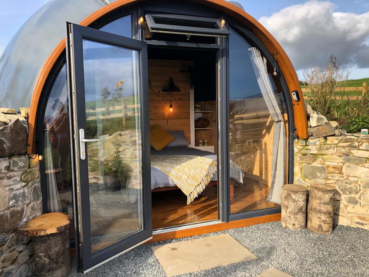 Hilltop Hideaway - Secluded Pod With Private Hot Tub *